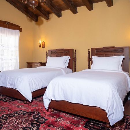 Vila Ebel Hotel Pool & Spa Korce Eksteriør billede