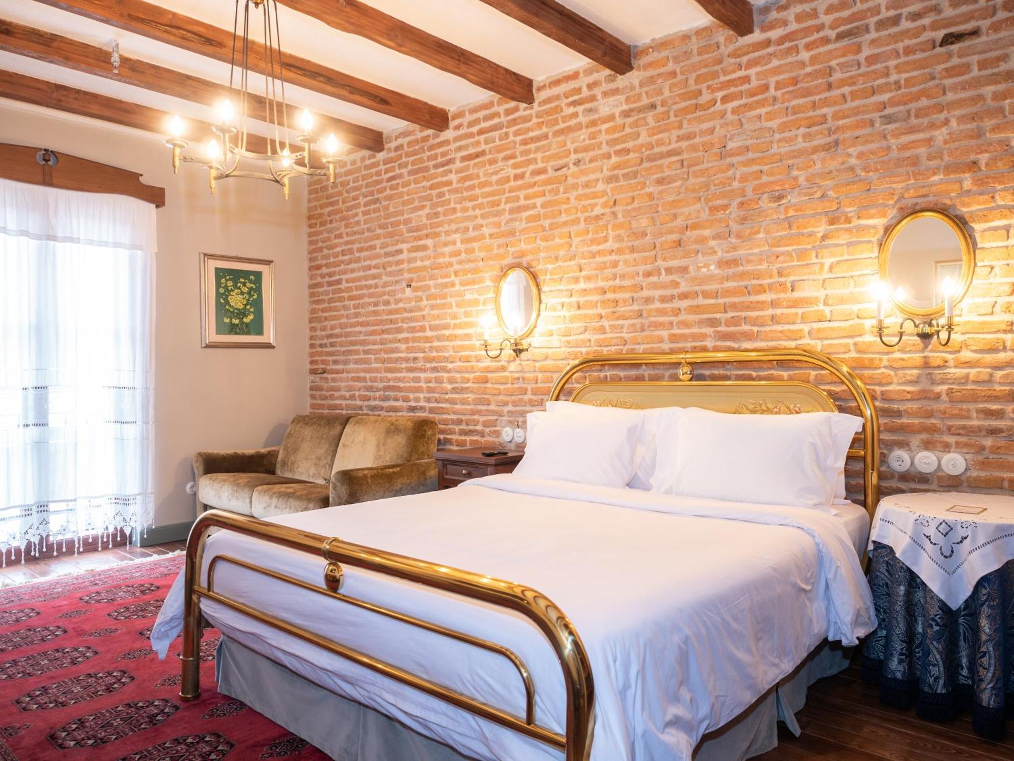 Vila Ebel Hotel Pool & Spa Korce Eksteriør billede
