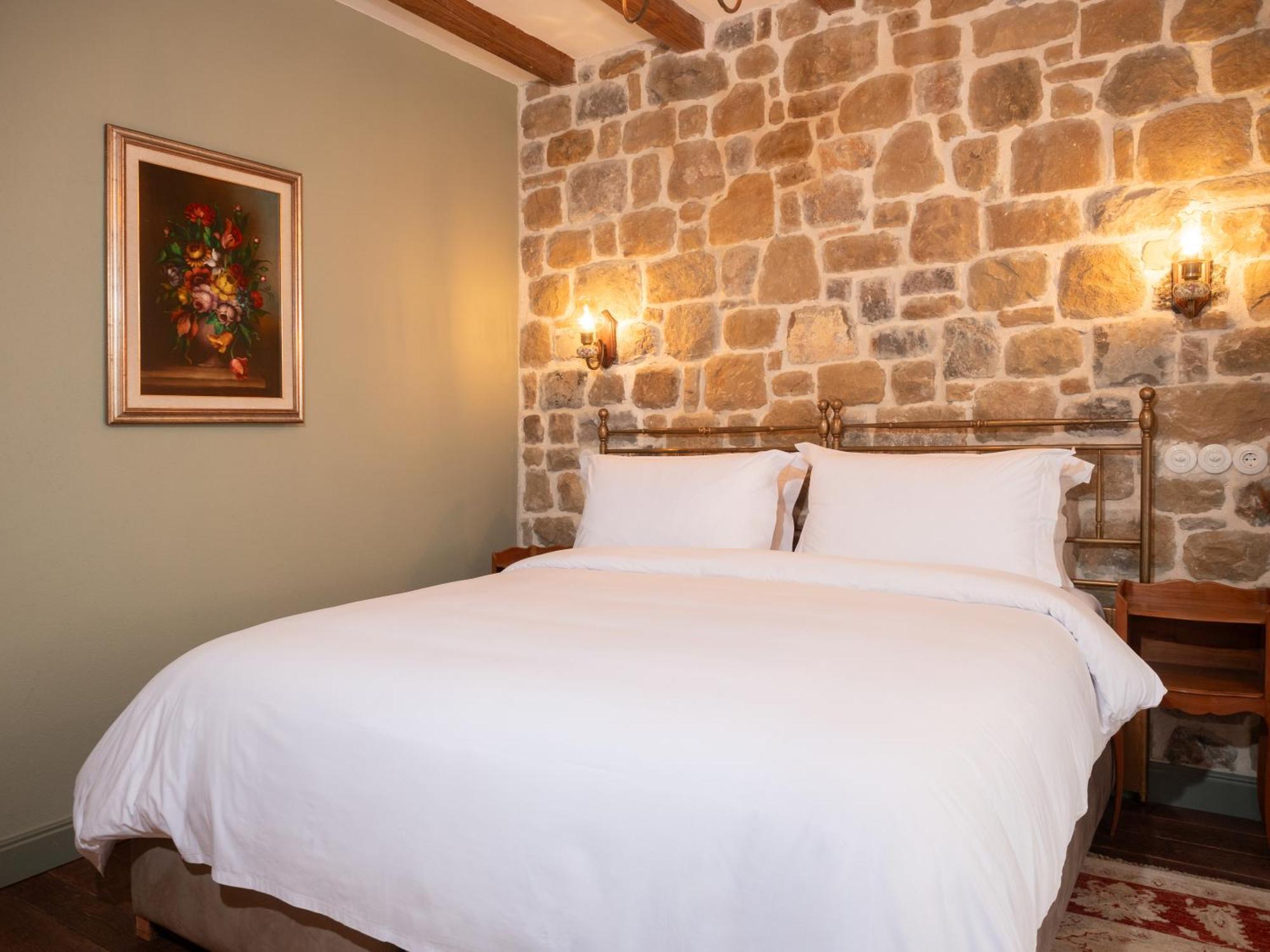 Vila Ebel Hotel Pool & Spa Korce Eksteriør billede