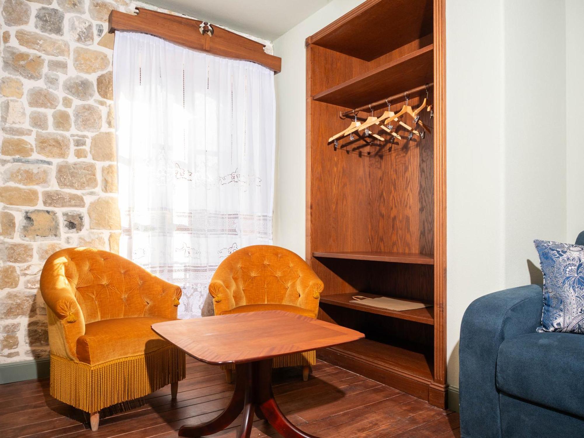 Vila Ebel Hotel Pool & Spa Korce Eksteriør billede